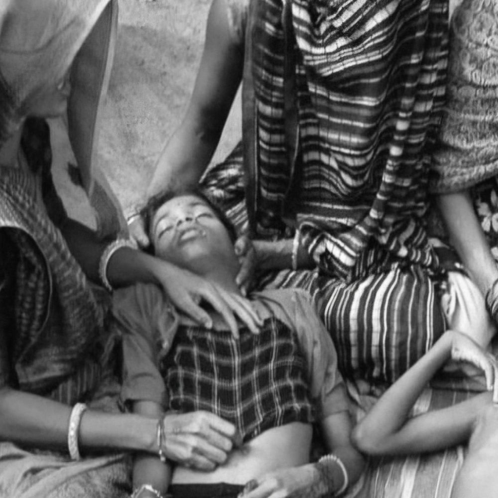 शहडोल में बहन को बचाने कुएं में कूदा भाई:डूबने से दोनों की मौत; माता-पिता के इकलौते बच्चे थे, नहाते समय बहन का फिसला था पैर