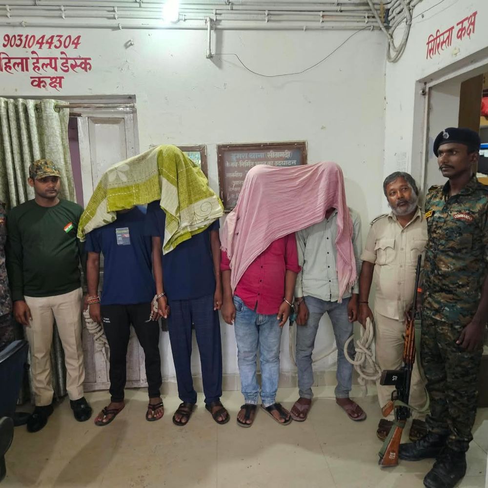 बैद्यनाथ महतो हत्याकांड-मुख्य आरोपी की निशानदेही पर 3 और अरेस्ट:सीतामढ़ी-12 सितंबर को हुई थी हत्या,पिस्टल-5 कारतूस बरामद