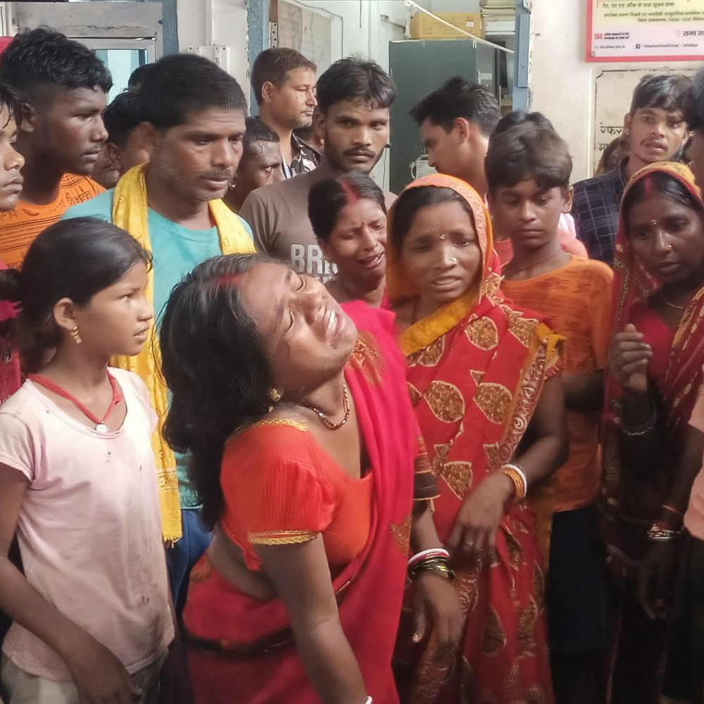 बांका में पोखर में डूबने से बच्चे की मौत:रक्षाबंधन पर ननिहाल आया था सत्यम, परिजनों ने पहुंचाया अस्पताल