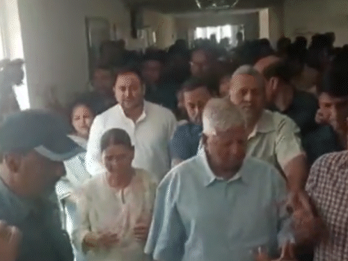 IRCTC मनी लॉन्ड्रिंग केस- लालू-तेजस्वी समेत 9 पर आरोप तय:दिल्ली की राउज एवेन्यू कोर्ट में हुई सुनवाई; 2 होटलों के टेंडर से जुड़ा है मामला