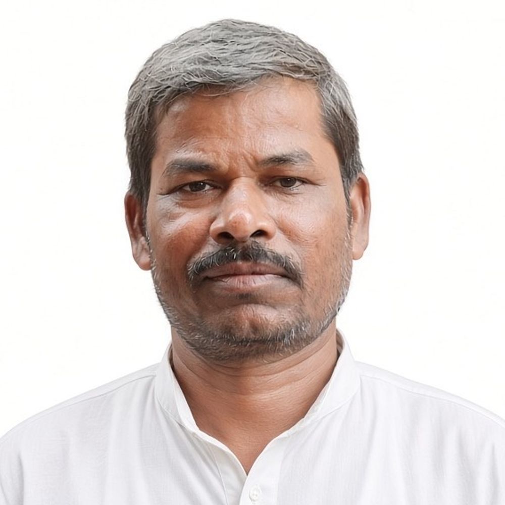2 दशक बाद पवन कुमार कामत फिर बने नगर अध्यक्ष:सुपौल में JDU जिलाध्यक्ष ने किया बदलाव, संगठन की मजबूती पर जोर