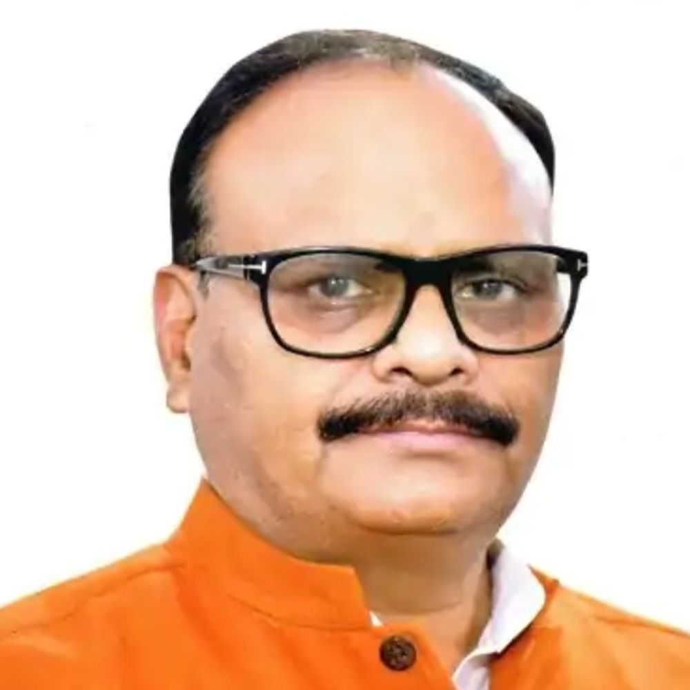 आज गाजीपुर पहुंचेंगे डिप्टी सीएम ब्रजेश पाठक:स्वास्थ्य महाकैंप का करेंगे शुभारंभ; मेडिकल कॉलेज को मिलेंगी दो नई सुविधाएं