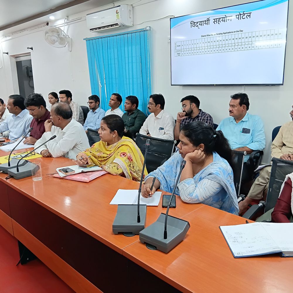 खगड़िया में स्मैक के पूरे नेटवर्क पर कार्रवाई के निर्देश:वार्डवार संवेदनशील जगहों की पहचान, सुनसान भवनों में रोशनी और पुलिस गश्त बढ़ेगी
