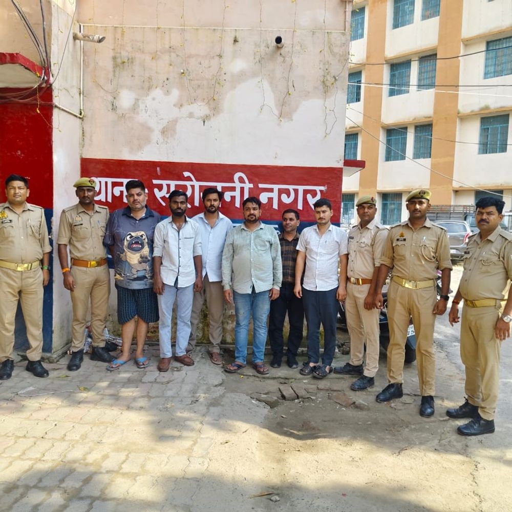 लखनऊ में नशीली दवाओं के कारोबार का खुलासा:6 आरोपी गिरफ्तार; 9.60 लाख टैबलेट, 1.20 लाख कैप्सूल, 720 कफ सिरप बरामद