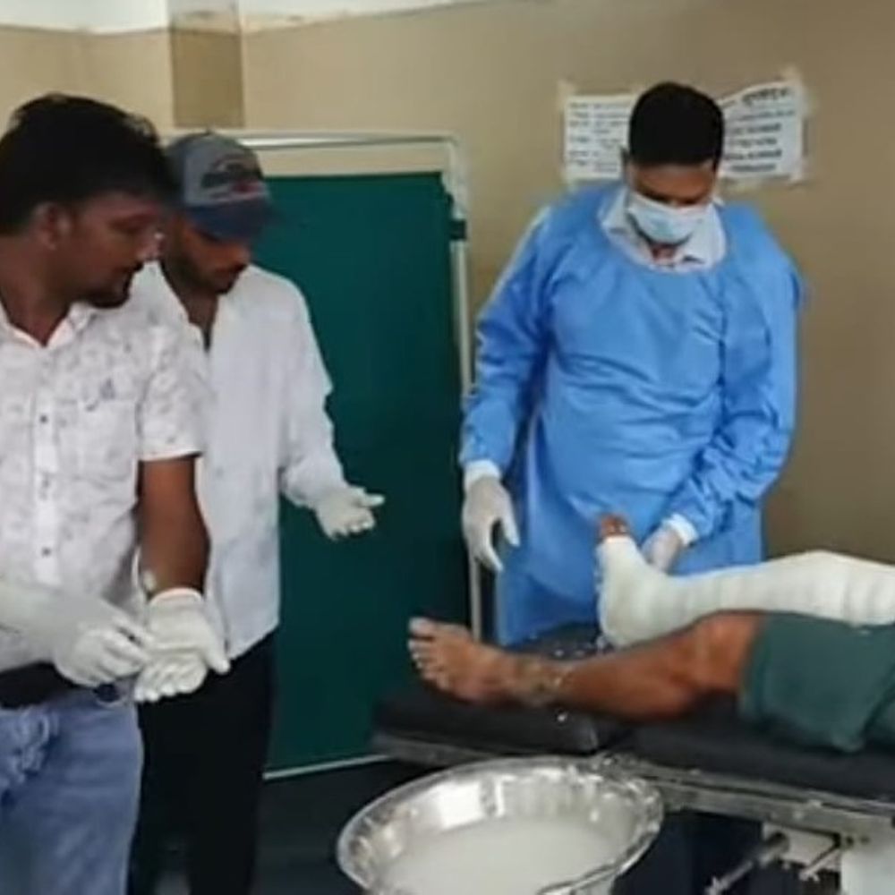 रोड-एक्सीडेंट में घायल का 1.50 लाख तक कैश लेस इलाज:PM राहत स्कीम से मिलेगा लाभ, आयुष्मान कार्ड की जरूरत नहीं