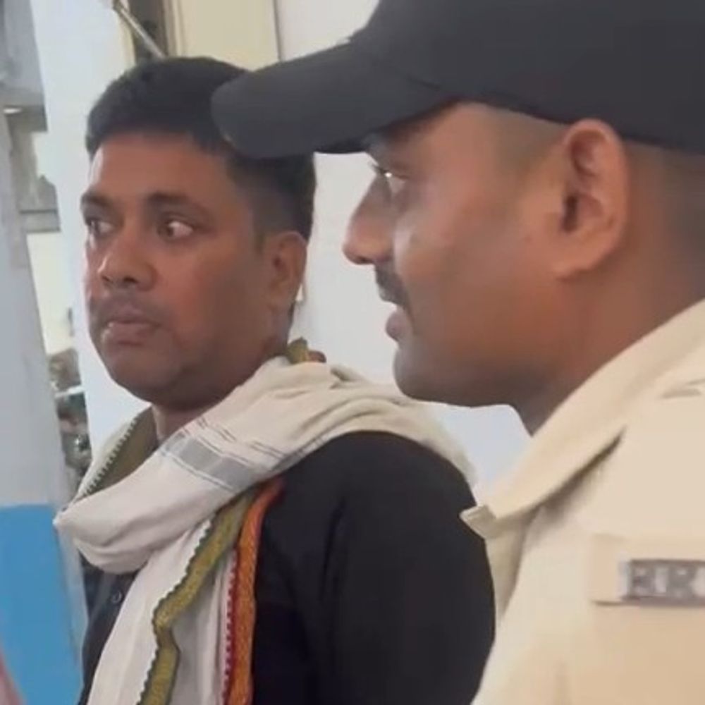 पुराने केस में HAM जिलाध्यक्ष अरेस्ट:सीतामढ़ी कोर्ट में जमानत के कागज मिले तो पीआर बांड पर रिहा
