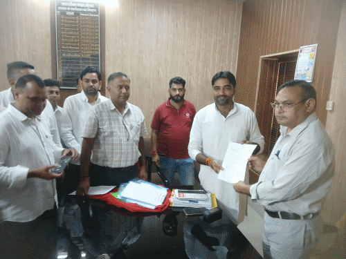 खैरथल-तिजारा जिले में अध्यक्ष पद के लिए 22 नामांकन दाखिल:भाजपा-कांग्रेस के साथ 6 निर्दलीय भी मैदान में, खैरथल में 5 दावेदार