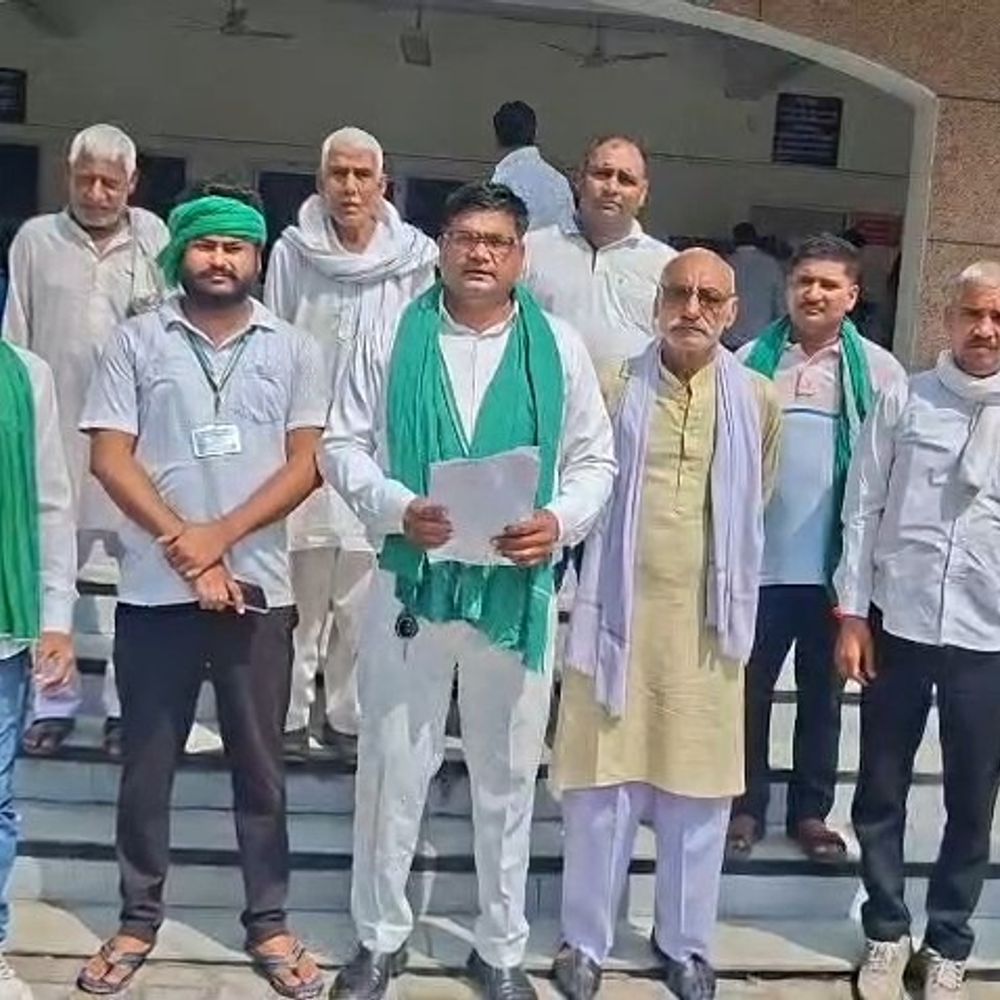किसान यूनियन भानु ने प्रधानमंत्री के नाम ज्ञापन सौंपा:अमरोहा डीएम को दिया, 7 सूत्रीय मांगों पर आंदोलन की चेतावनी