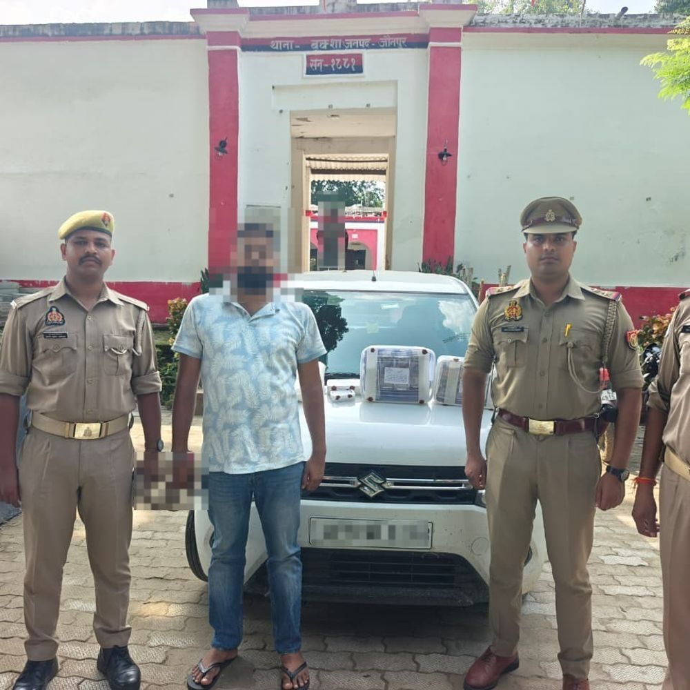 वकील ने युवक को कार में बैठाकर लूटे 41 लाख:भाई की जमानत कराने आया था, 35 लाख कैश बरामद; आरोपी गिरफ्तार
