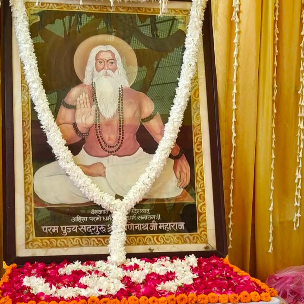 रानीगंज में बाबा गणिनाथ का जन्मोत्सव मनाया:समाज के प्रति योगदान को याद किया; वक्ता बोले- उनके आदर्शों पर चलें