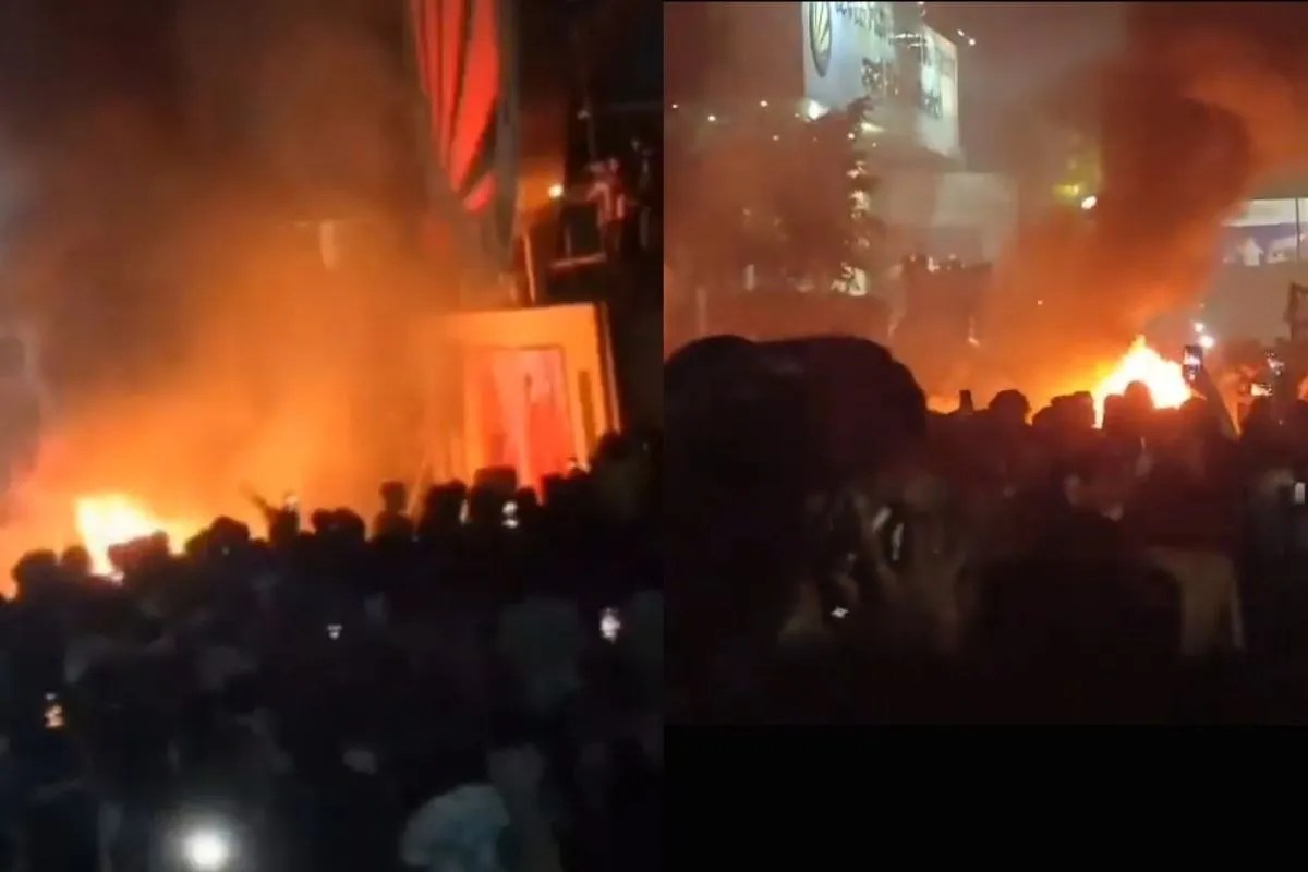LPU में छात्रों का प्रदर्शन हुआ उग्र, पुलिस से झड़प के बाद इंटरनेट सेवाएं निलंबित, SIT गठित