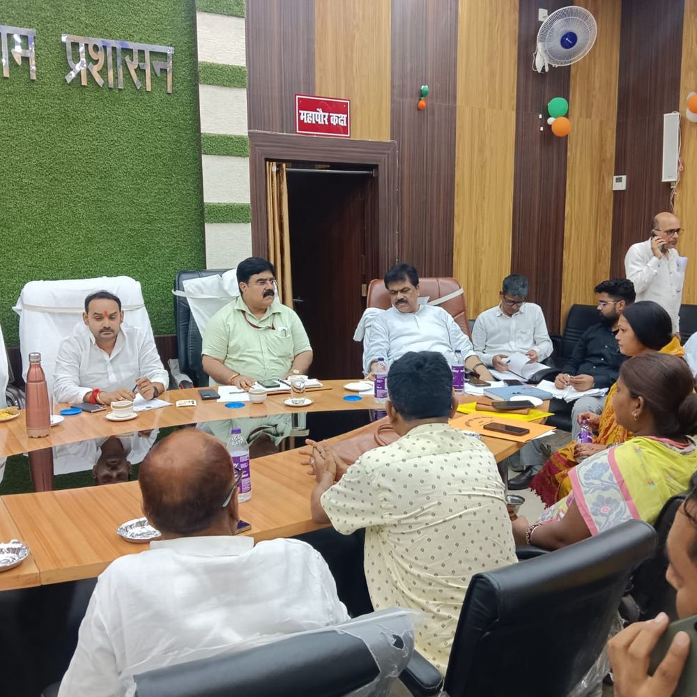 गया में कई वार्डों में नहीं पहुंच रहा पानी:अरबों की जलापूर्ति योजना के बाद भी पाइपलाइन में लीकेज, कम प्रेशर की शिकायत; पार्षदों की बुडको पर नाराजगी