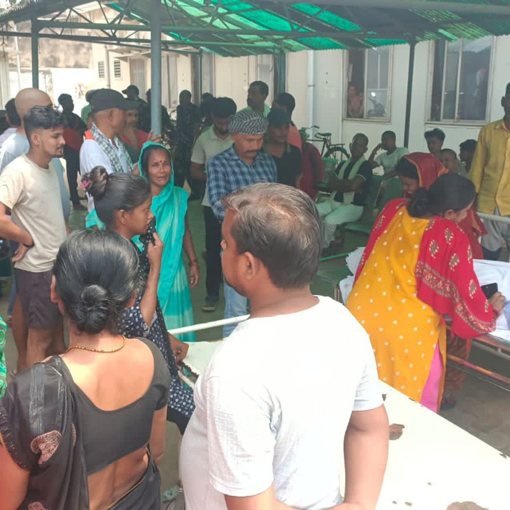 बस की टक्कर से बाइक सवार युवक की मौत:जहानाबाद में दूसरा गंभीर; PMCH रेफर, घोसी हाई स्कूल के पास हादसा