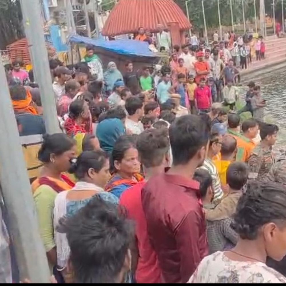 बेतिया के सागर पोखरा में डूबने से व्यक्ति की मौत:सुबह पानी में मिला शव, शुक्रवार शाम नहाने के दौरान हादसा