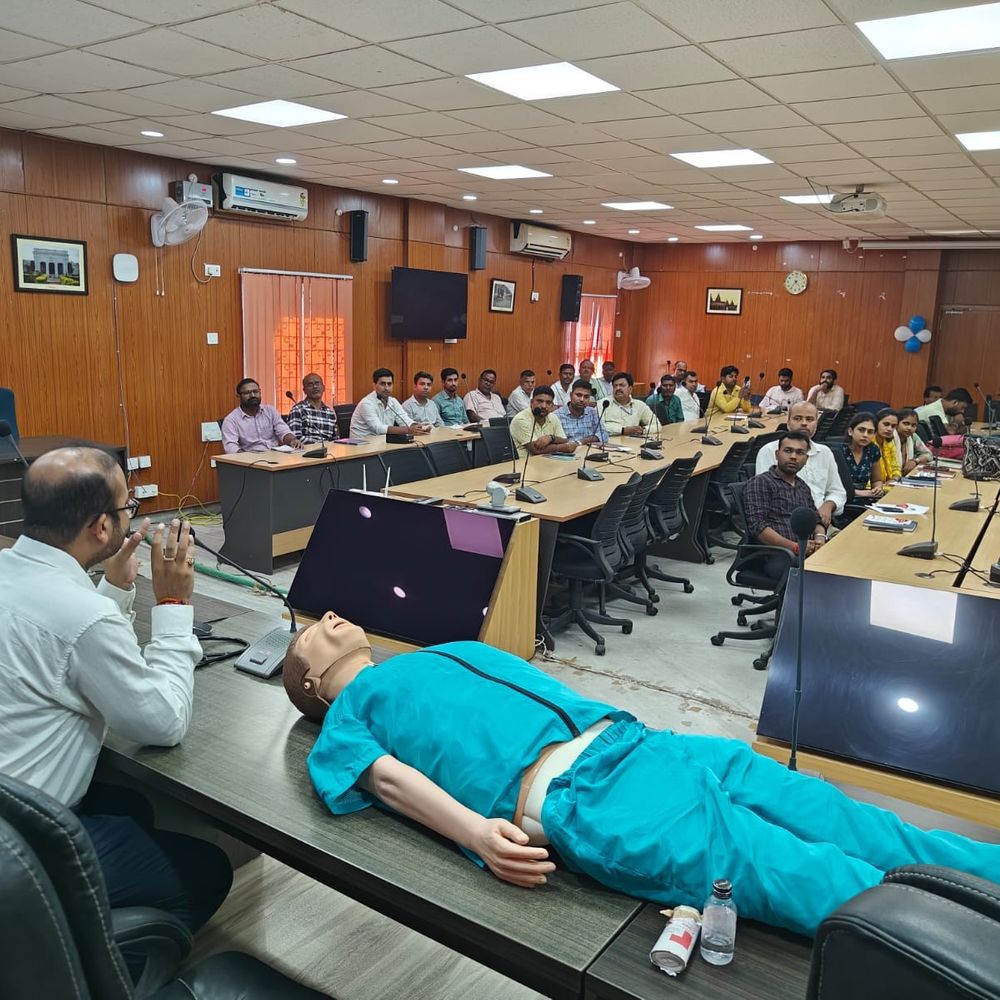 AIIMS की नौकरी छोड़ डॉ. अभिषेक लौटे गोपालगंज:बिहार के 18 जिलों में दी 50 हजार लोगों को मुफ्त CPR ट्रेनिंग, कोरोना काल में आया था ख्याल