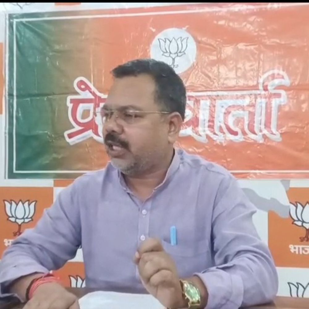कांग्रेस संवैधानिक संस्थाओं पर आरोप लगाना बंद करे- राजीव कुमार:बदायूं में बोले- चुनाव आयोग के फैसले सर्वसम्मति से हुए, जनता को भ्रमित न करें