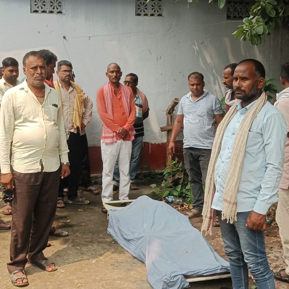 11 हजार वोल्ट-तार की चपेट में आने बुजुर्ग की मौत:परिजन बोले-इसके पहले गाय की भी जा चुकी है जान, विभाग पर लापरवाही का आरोप