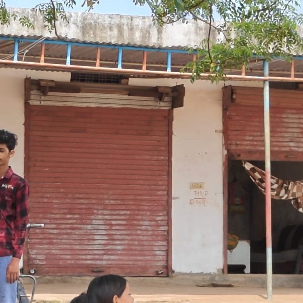 राशन दुकान में 155 क्विंटल खाद्यान्न कम मिला:शिवपुरी में प्रबंधक-विक्रेता पर केस, गेहूं-चावल के स्टॉक में गड़बड़ी