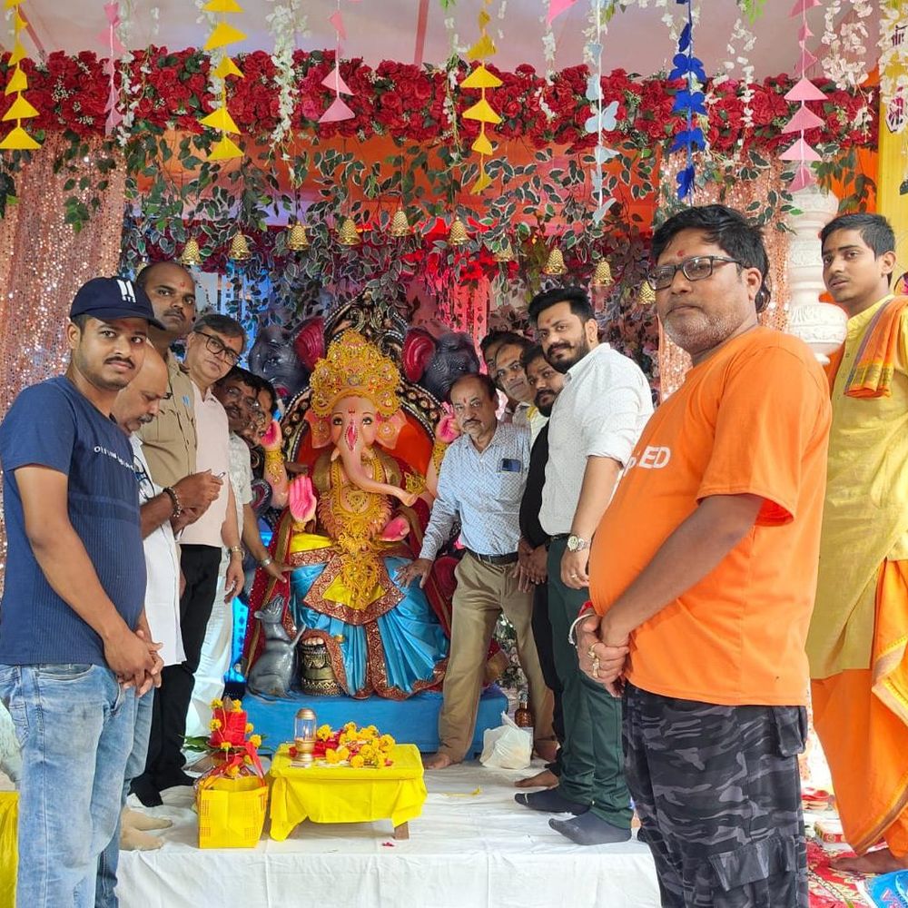 लखनऊ में ऑस्कर योग साइन में गणेश उत्सव शुरू:संस्थान में 17वें साल हुई राजा गणपति महाराज की प्रतिमा स्थापित