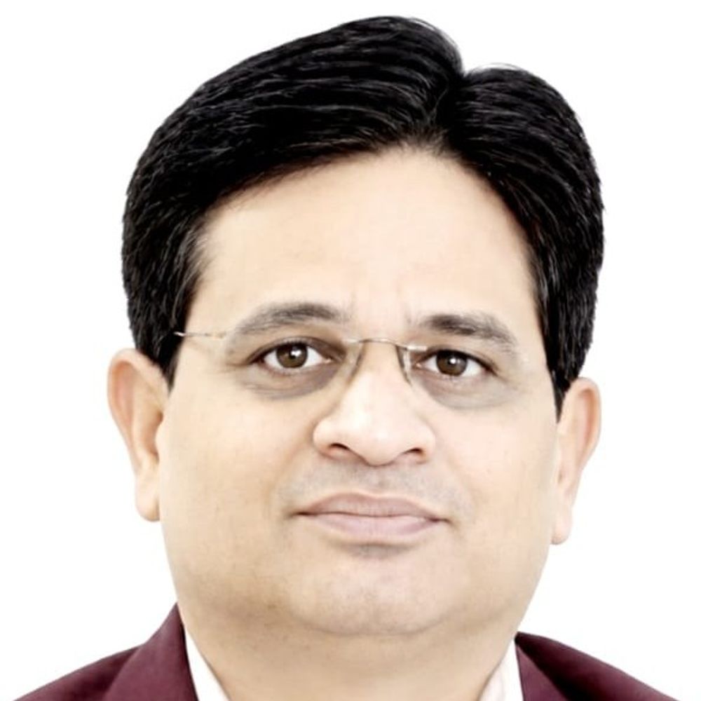 डॉ. संजय भट्ट को ISPMMM एक्सीलेंस अवार्ड से नवाजा गया:देवरिया मेडिकल कॉलेज के सह-आचार्य को सोसायटी उन्नति में योगदान के लिए सम्मान मिला