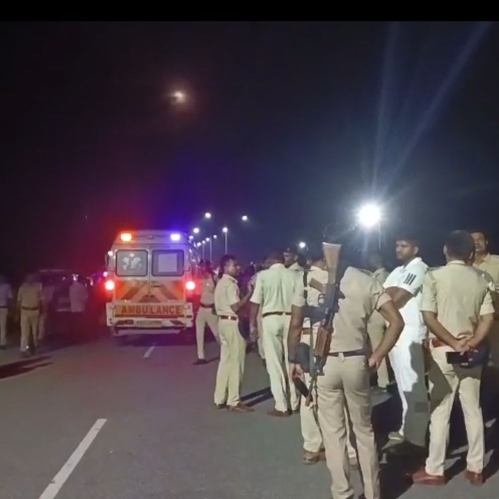 बेढ़ना में चार मौतें, डॉक्टर बोले- पॉइजनिंग से हुई मौत:शराब से इतनी जल्दी मृत्यु संभव नहीं, FSL रिपोर्ट का इंतजार