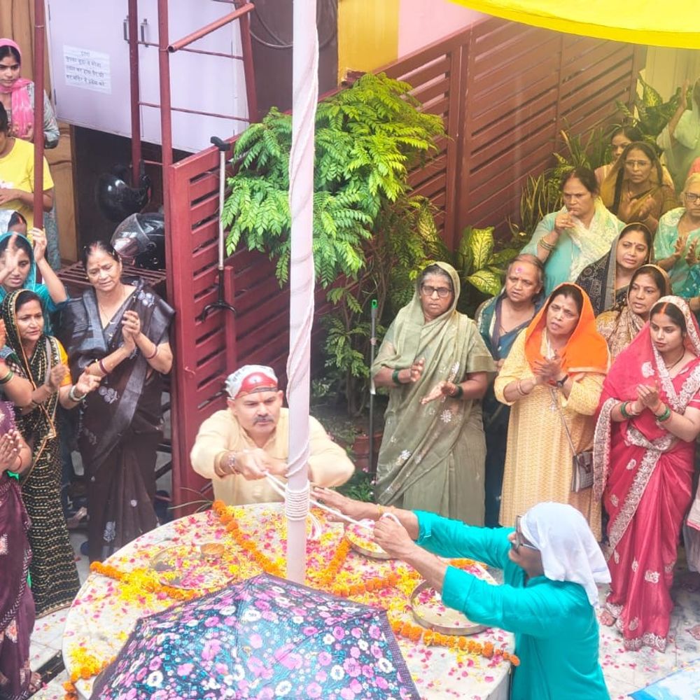 लखनऊ के प्राणनाथ मंदिर में 30 दिनों तक धार्मिक उत्सव:सत्संग-भजन से गूंजा मंदिर, प्राणनाथ की वाणी में धार्मिक विवाद खत्म कर प्रेम का संदेश