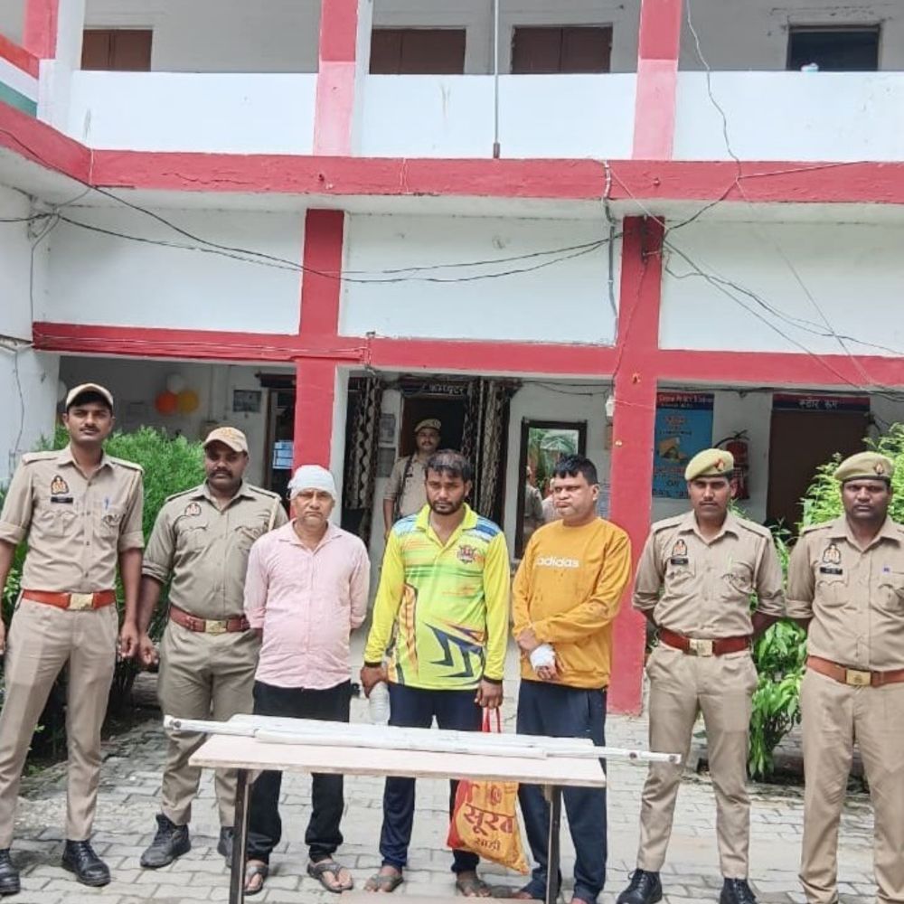 अमेठी में पैसे को लेकर बवाल, तीन गिरफ्तार:लाठी-डंडा और लोहे की पाइप से मारा, दो घायल लखनऊ रेफर