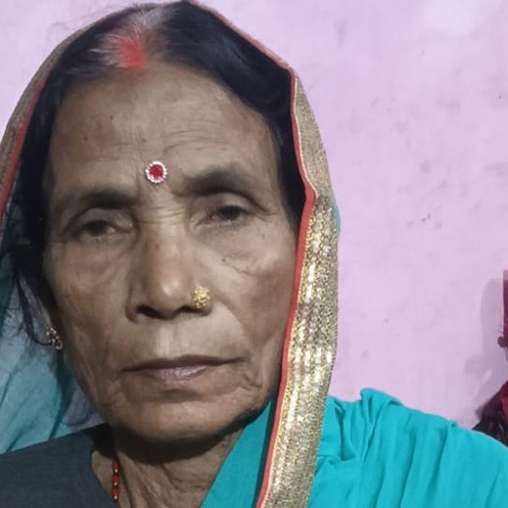 पेट दर्द के इलाज के दौरान महिला की मौत:बेतिया के निजी अस्पताल का मामला,परिजन बोले-‘सूई-पानी चढ़ाने के बाद बिगड़ी हालत’