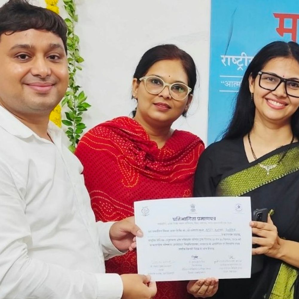 हापुड़ के 3 मास्टर राज्य स्तरीय प्रशिक्षण में चयनित:लखनऊ में सीखा छात्रों की मानसिक-भावनात्मक जरूरतें समझना; अब हापुड़ में देंगे ट्रेनिंग