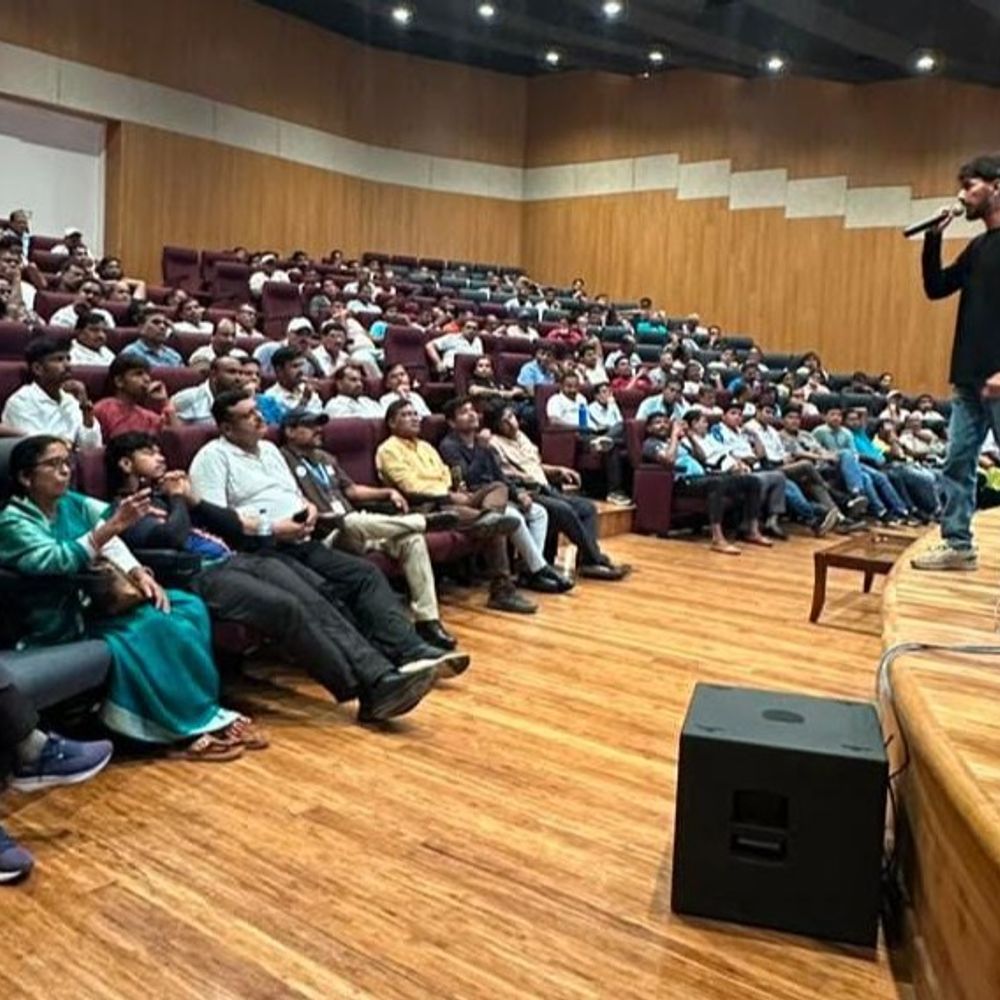 ‘मशाल 2.0’ के लिए 200 से अधिक मास्टर ट्रेनर तैयार:राजगीर में 2 अक्टूबर को होगा शुभारंभ; अंडर-14 और अंडर-16 में 5 खेलों में होगी प्रतिभा की तलाश