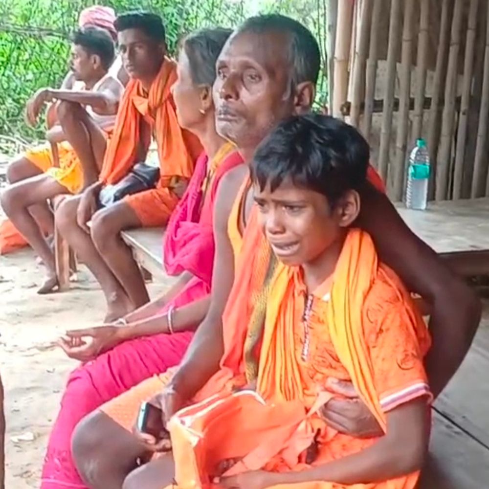 बांका में कांवरिया की हार्ट अटैक से मौत:अचानक बिगड़ी तबीयत, मधुबनी के रहने वाले थे; गंगाजल लेकर जा रहे थे बाबा धाम