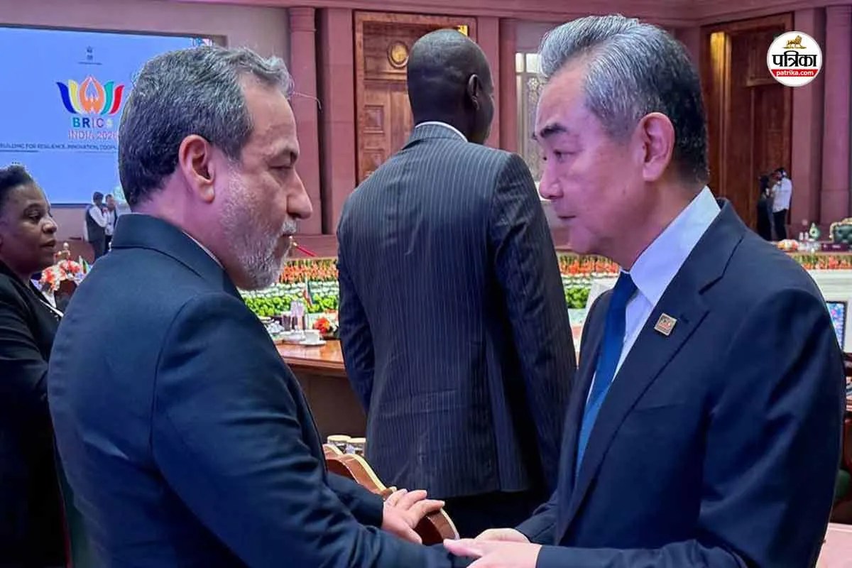 Iran China Talks: ईरान युद्ध के बीच चीन की ओर बढ़े अराघची, बीजिंग की पहल से बदल सकता है पश्चिम एशिया का समीकरण
