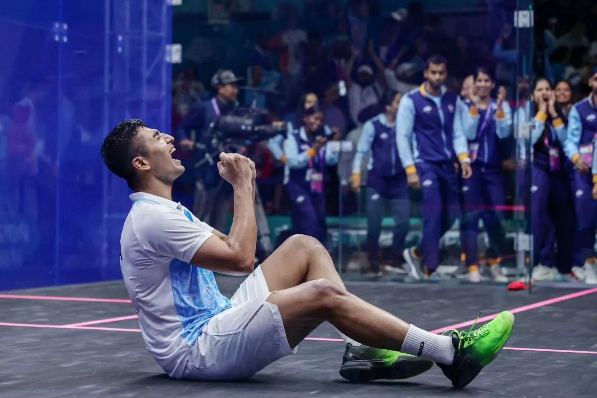 Asian Games 2026: पाकिस्तानी खिलाड़ी को धूल चटाकर अभय सिंह ने मेडल किया कन्फर्म, इतिहास रचने से एक जीत दूर