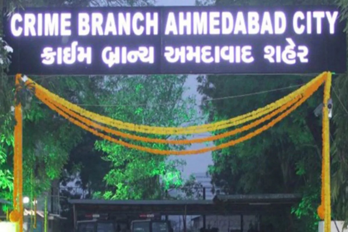 अहमदाबाद: क्राइम ब्रांच ने अंतरराज्यीय ड्रग्स रैकेट का किया भंडाफोड़, 4.5 करोड़ रुपये की मेफेड्रोन जब्त; 3 गिरफ्तार