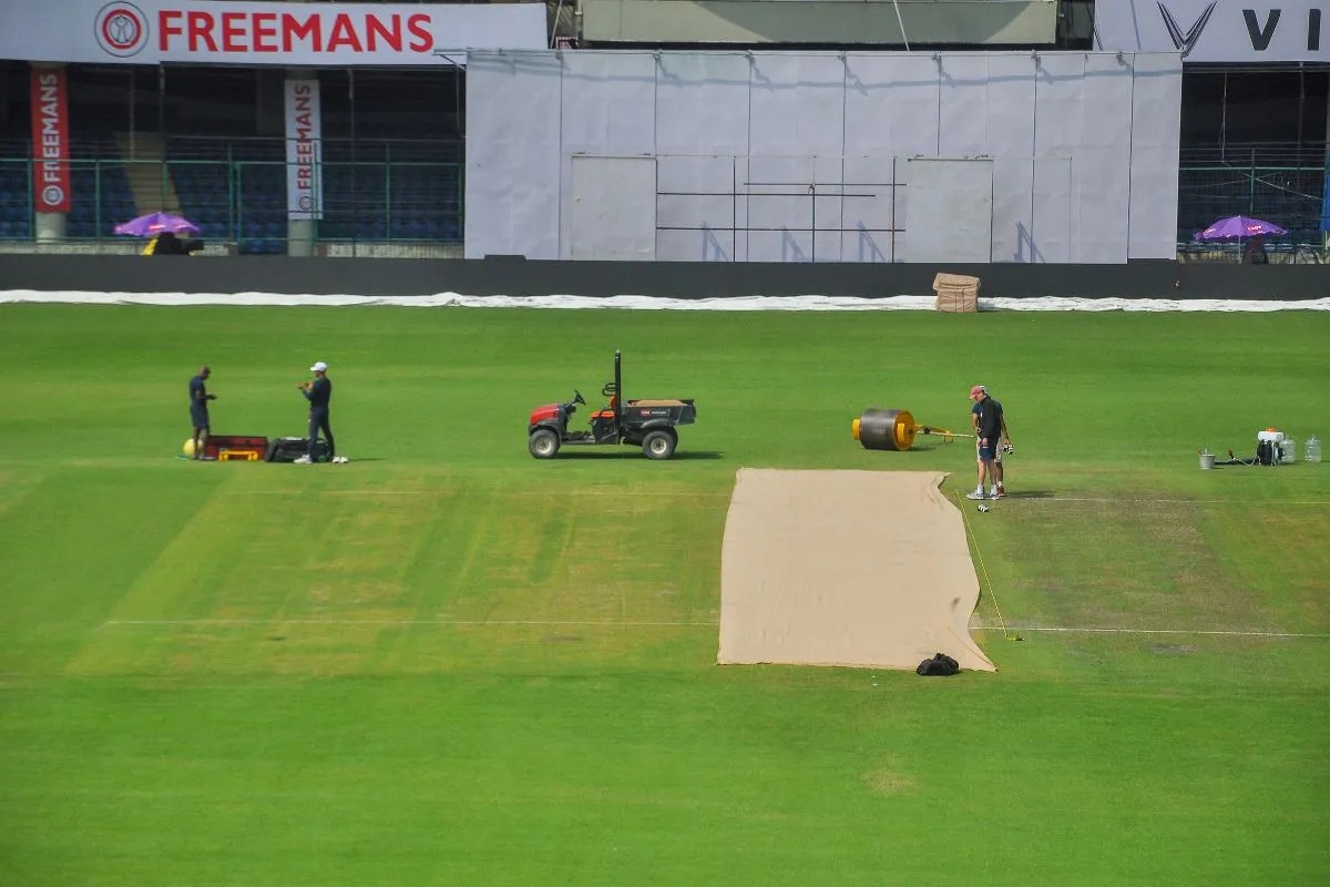 IND vs AFG 1st T20 Pitch Report: बल्लेबाज या गेंदबाज, किसका रहेगा दबदबा? जानें दिल्ली की पिच का हाल
