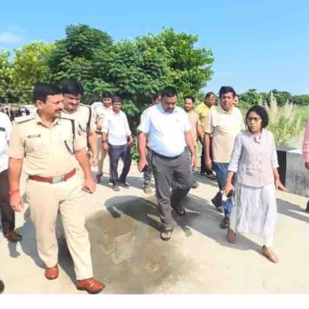नेपाल में बारिश से गंडक का जलस्तर बढ़ने की आशंका:चंपारण तटबंध का अधिकारीयों ने इंस्पेक्शन किया, 24 घंटे पेट्रोलिंग के निर्देश
