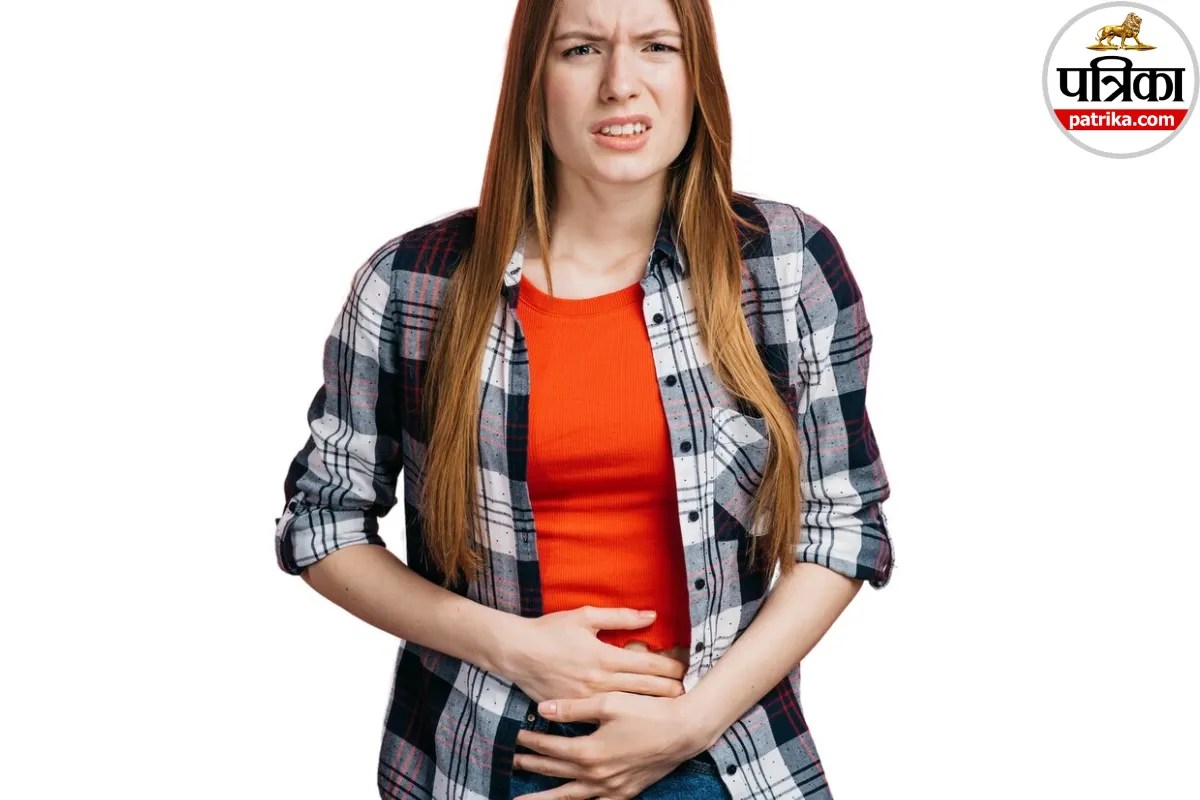 Biliary Colic: खाना खाने के बाद पेट के ऊपरी हिस्से में तेज दर्द, हेल्थलाइन ने बताया हो सकता है बिलीअरी कोलिक का संकेत