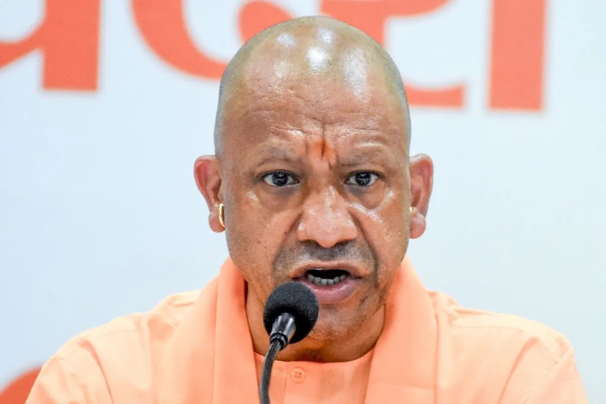 चित्रकूट में बाढ़ पीड़ितों से सीधे बात करेंगे सीएम योगी, 800 परिवारों को बांटेंगे राहत सामग्री और जमीन आवंटन पत्र