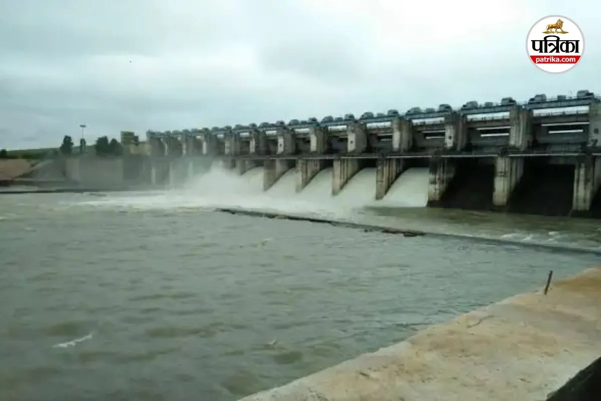 Mahanadi Flood: महानदी में बाढ़ का अलर्ट! गंगरेल के 6 गेट खुले, हर सेकंड छोड़ा जा रहा 10400 क्यूसेक पानी