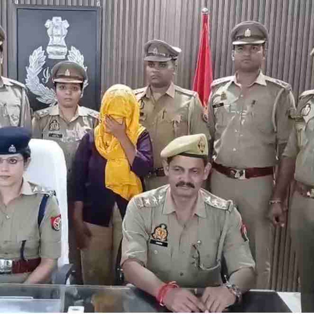 कानपुर में 8.295 किलो गांजे के साथ महिला गिरफ्तार:नाबालिग उम्र में भी चोरी के मामले में जेल गई थी