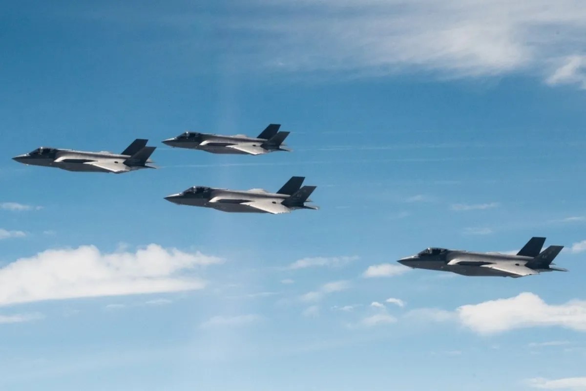 48 F-35 फाइटर जेट्स का सौदा पक्का, मिडिल ईस्ट में तनाव के बीच इतना महंगा लड़ाकू विमान क्यों खरीद रहा सऊदी अरब?