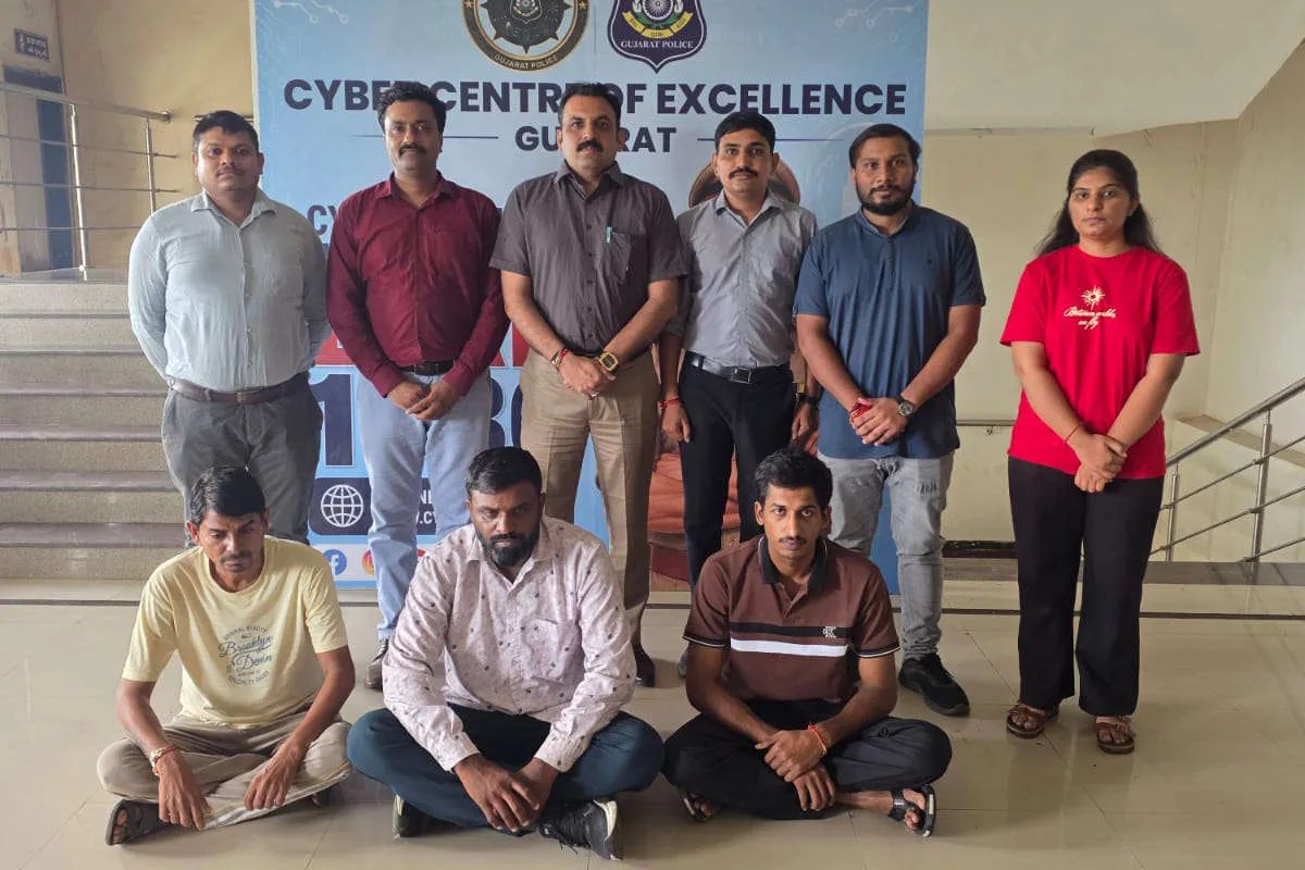 Gujarat Digital Arrest: पहले लोन का झांसा, फिर मोबाइल पर कब्जा, डिजिटल अरेस्ट की करोड़ों की ठगी का खुला खेल