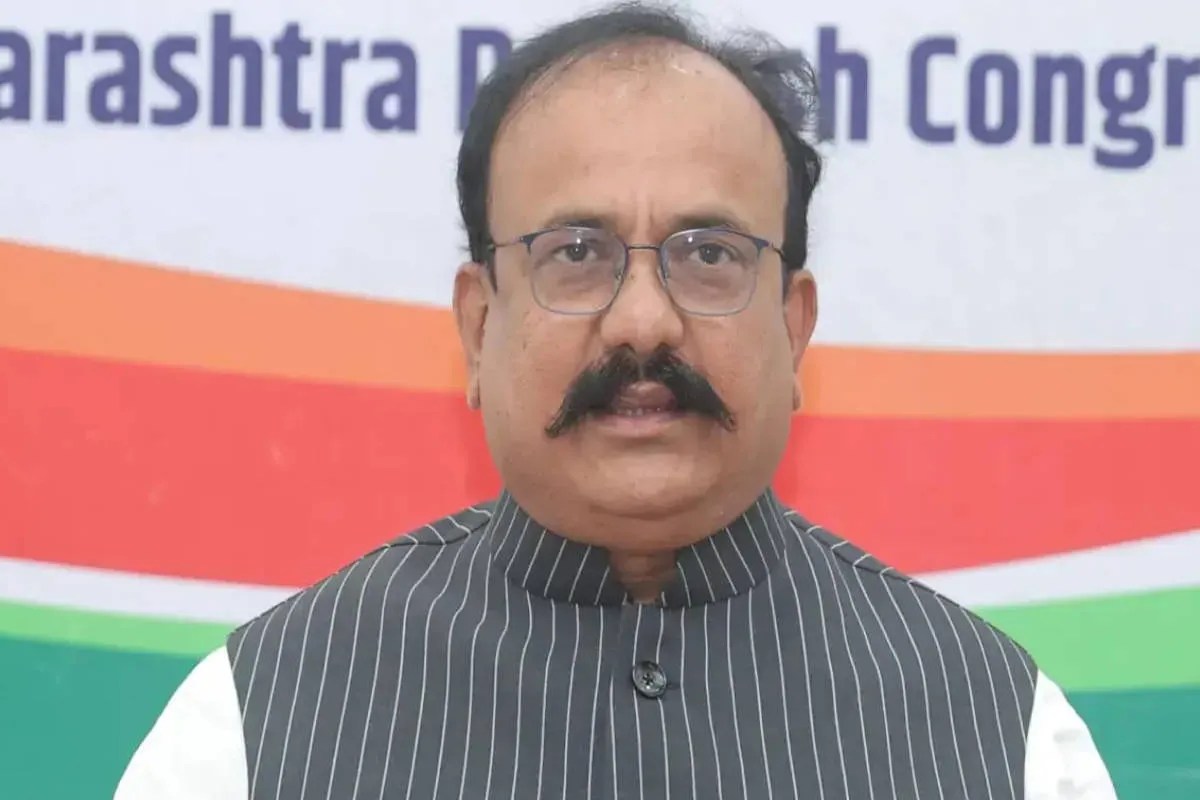 महाराष्ट्र में ‘वोट चोरी’ का मुद्दा गरमाया, कांग्रेस प्रतिनिधिमंडल ने मुख्य निर्वाचन अधिकारी से की मुलाकात, मांगी बूथ-वार जानकारी