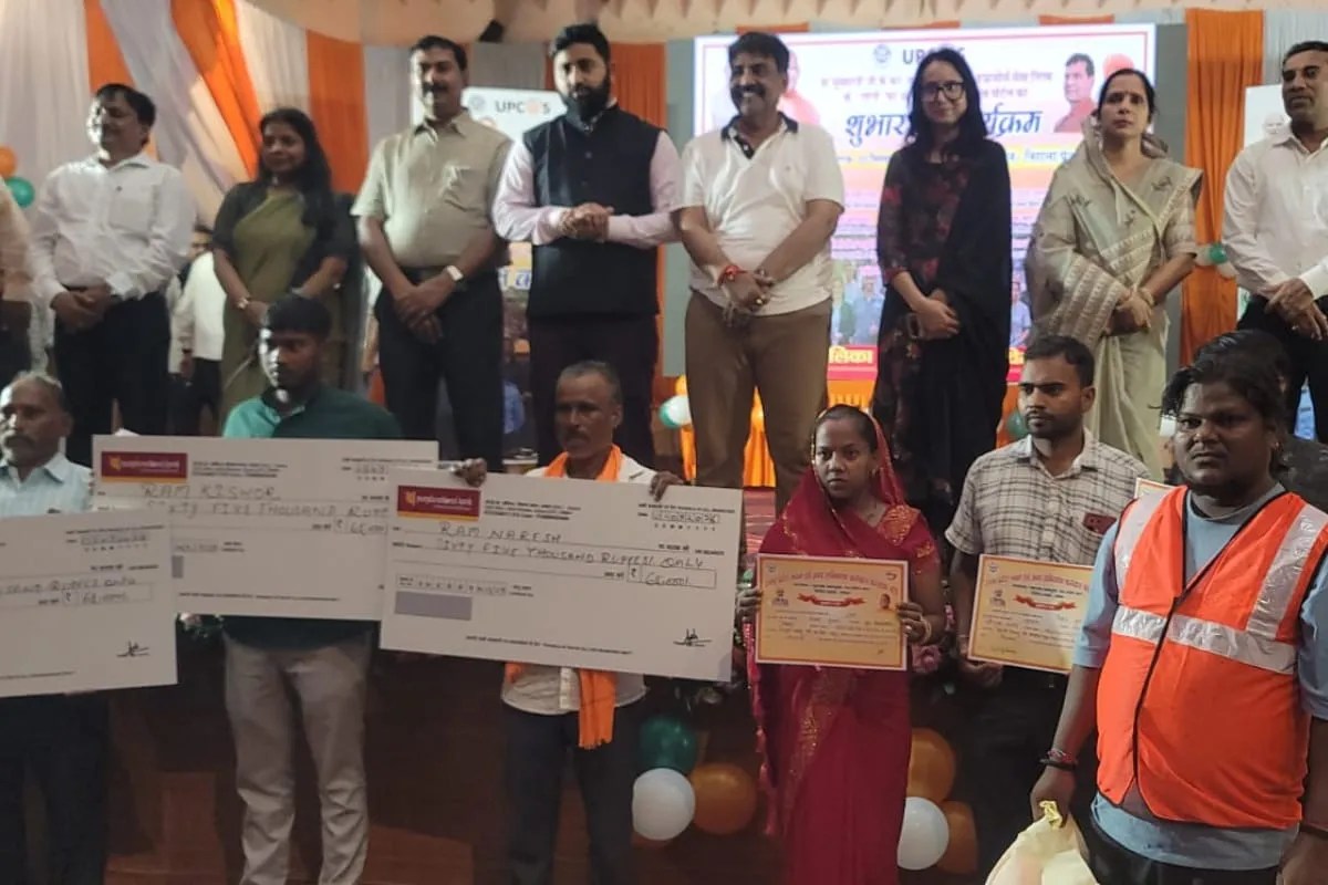 उन्नाव: आउटसोर्स कर्मचारी के लिए खुशखबरी, कुशल श्रमिकों को 22 हजार और अकुशल श्रमिकों को मिलेंगे 20 हजार