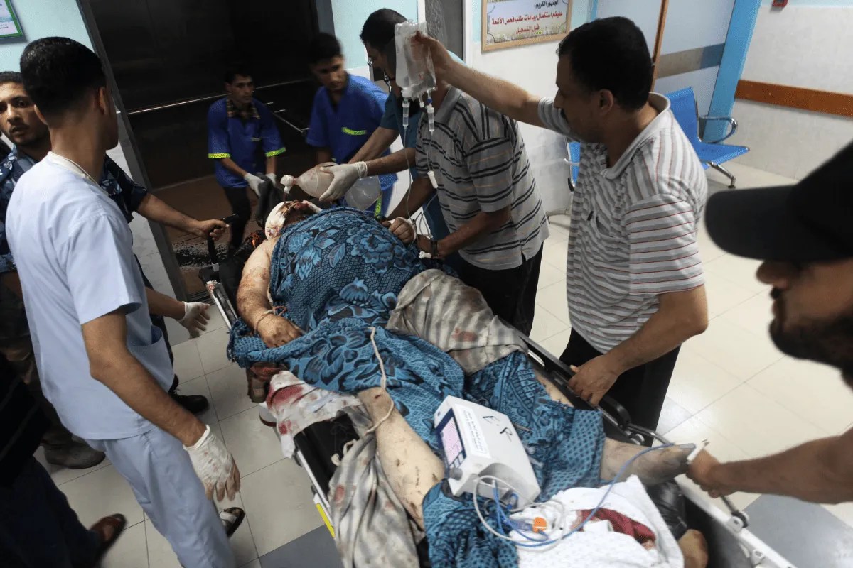 Israel Gaza War: गाजा में हमले के बीच अस्पताल खाली कराने का आदेश, इजरायली सेना बोली- हालात बेहद तनावपूर्ण