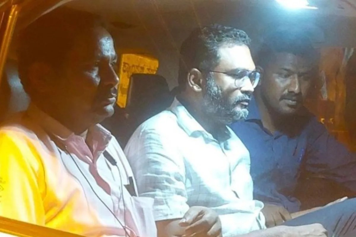 कर्नाटक में 50 लाख की रिश्वत लेते तहसीलदार गिरफ्तार, 1 करोड़ और एक एकड़ जमीन मांगने का आरोप