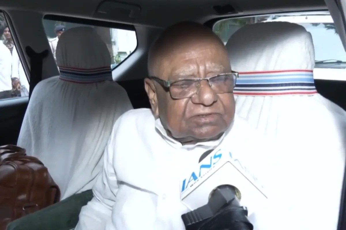 RJD ने मायावती की मांग का किया समर्थन, मंगनी लाल मंडल बोले- बूथ कैप्चरिंग पकड़ी जाती थी, मशीन में चुपके से हो रहा खेल