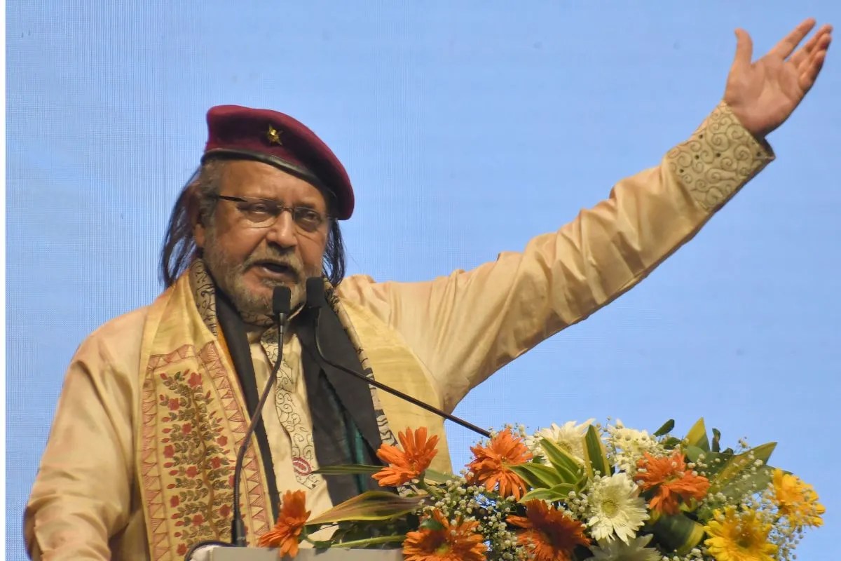 ‘जो खो चुके हैं, उसे वापस लाएंगे’ मिथुन का बड़ा दांव, बंगाल की सियासत में अब संस्कृति के रास्ते BJP का नया नैरेटिव