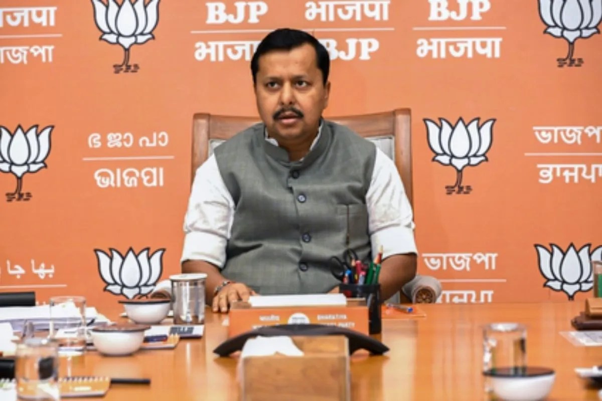 नितिन नवीन का कांग्रेस पर करारा हमला: SIR को लेकर जनता को गुमराह कर रहा विपक्ष, संवैधानिक संस्थाओं को बना रहा निशाना