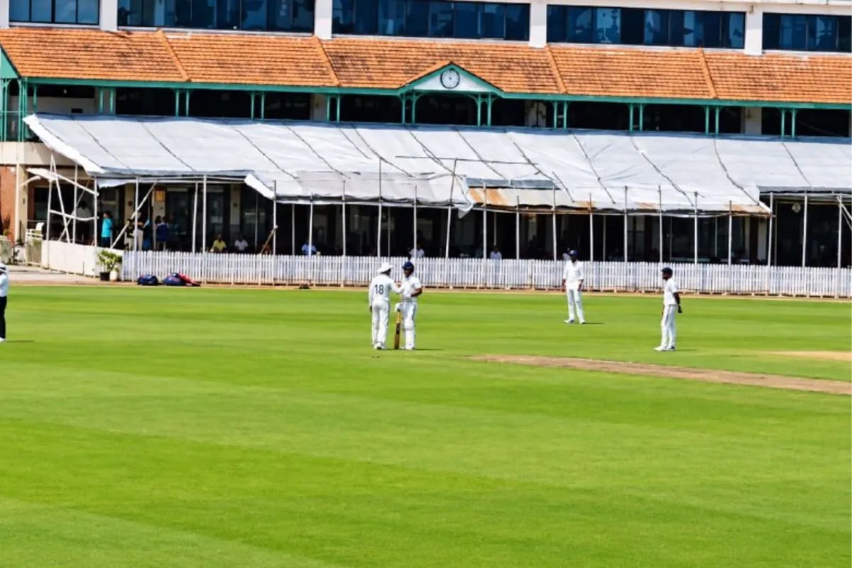 Duleep Trophy 2026 Final: मैदान पर तिलक वर्मा से भिड़ गए वैभव सूर्यवंशी, सोशल मीडिया पर वायरल हो रहा वीडियो
